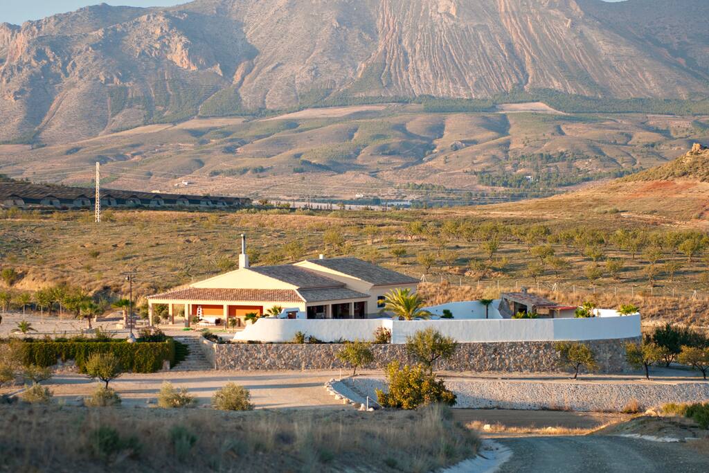 Villa on 30 acres 360 views