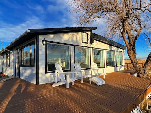 Rimview Haven: Hot Tub, Views, Waterfall Trail!