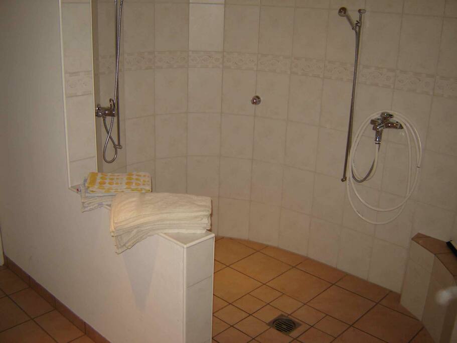 Dusche