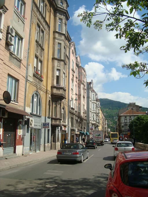 Eingang zum Gebäude