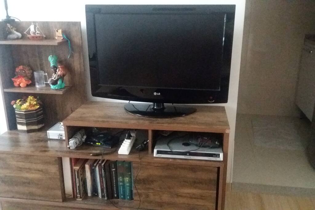 Sala também com TV