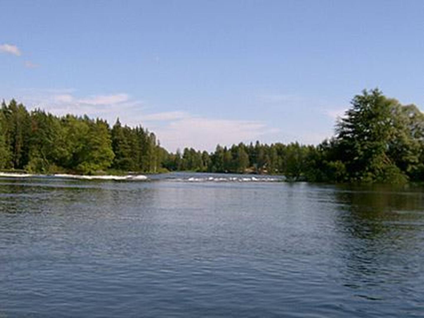 Cottage By The Pernoo Rapids 3