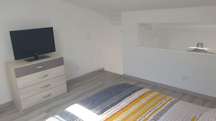 Chumba cha kulala cha 16 m2 na velux 