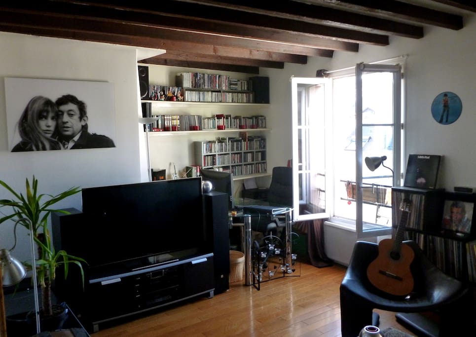 Living room by day.