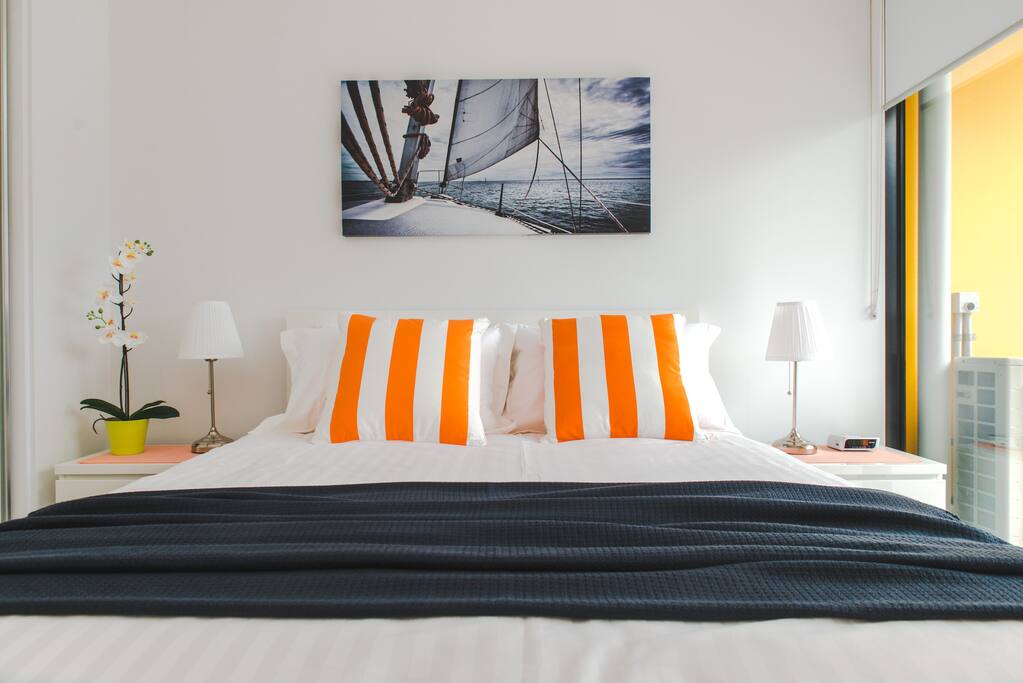 Melbourne Private Apartments - Haig Street, Southbank