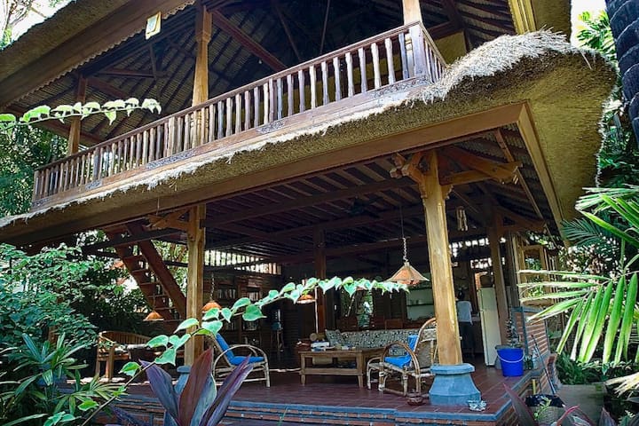 Get Wallpaper Tropisch strand huis namen Free HD