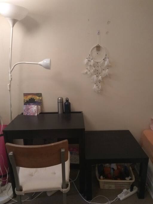 Working desk