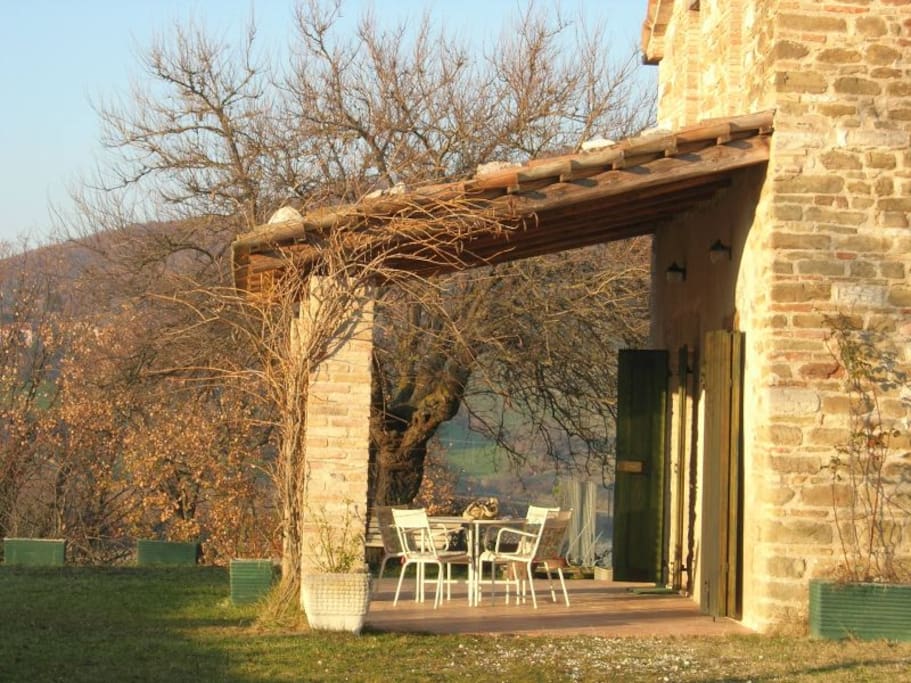 Il portico.