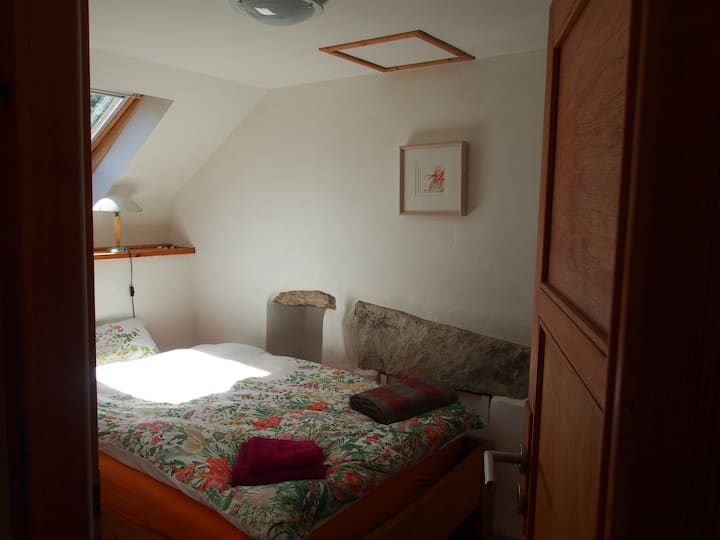 חדר יחיד upstaits house 1