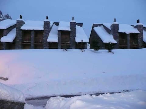 A UNIQUE TOWNHOUSE IN FORMIGAL