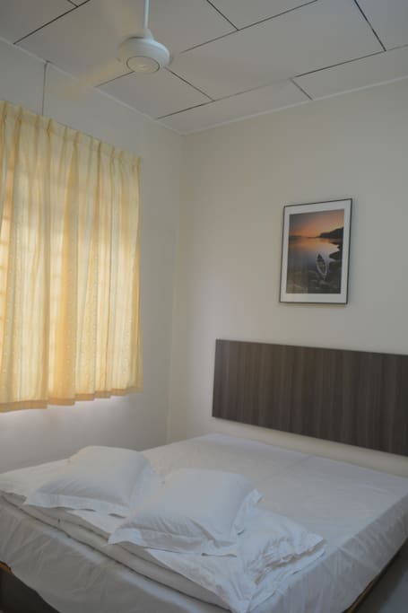1 Floor Room 2