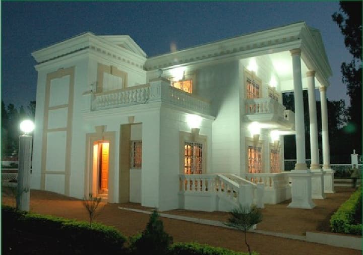 Designer Villa Panchgani - India S 1st Only Ready To Move In Yoo Villas Enclave Now Only A 40 Minute Helicopter Ride Away From Mumbai - We would like to show you a description here but the site won’t allow us.