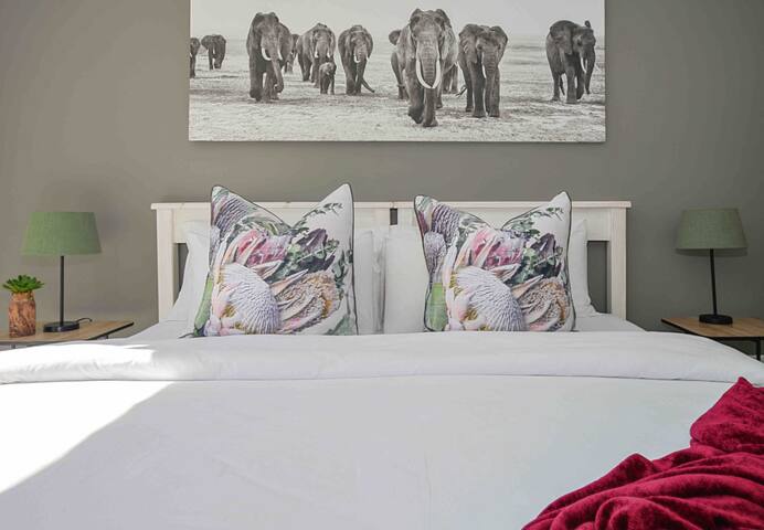 Host & Co. gallery image 5