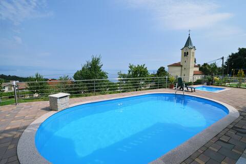 Top performing Airbnb: Apartments Krupic II, Opatija, Sveti Petar 16, Croatia in Poljane