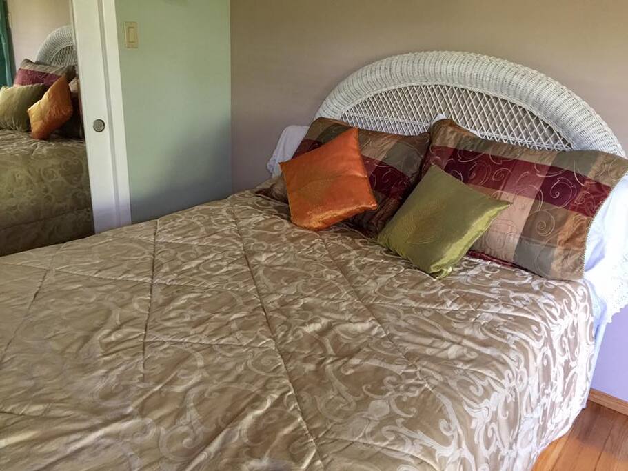 A comfortable Queen size bed.