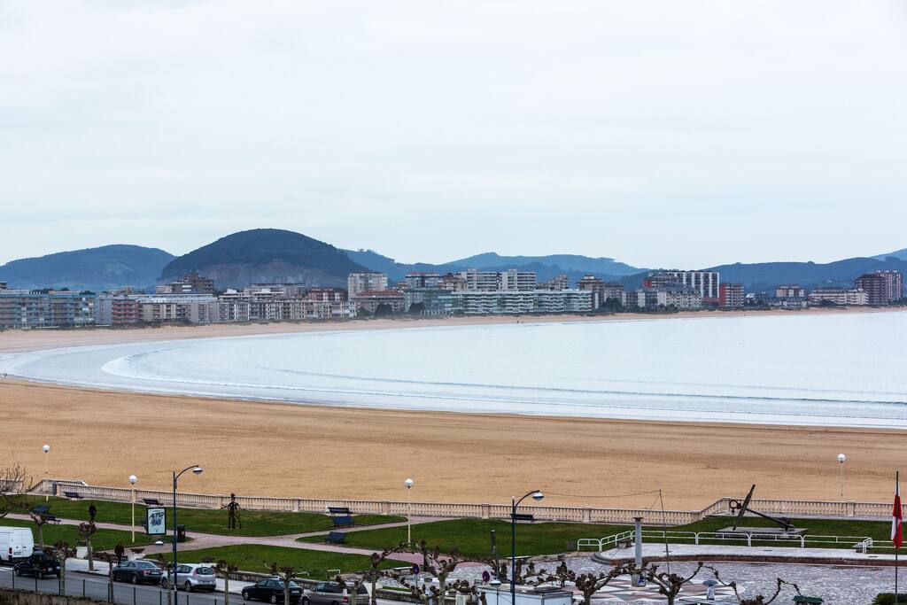 Playa Salvé de Laredo