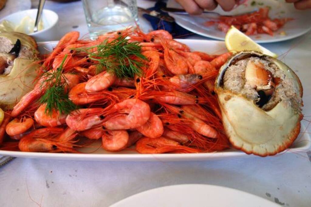 Ferske reker fra Engelsviken. Fresh shrimps.