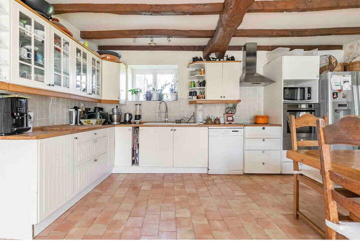 Deux Chambres Dans Une Charentaise Avec Piscine - Rioux