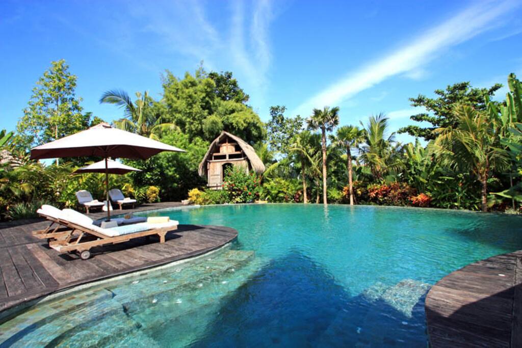 Pool view