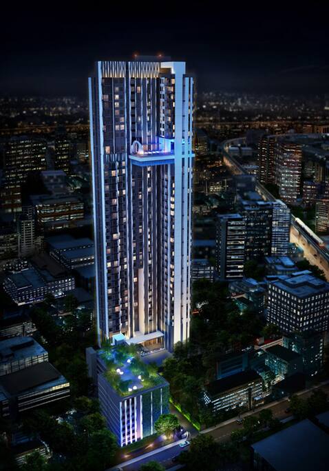Luxury Condo 35 floors