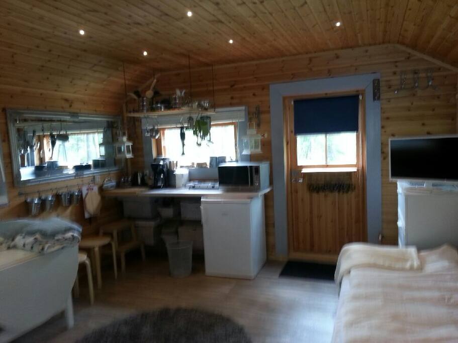 Mökin sisältä