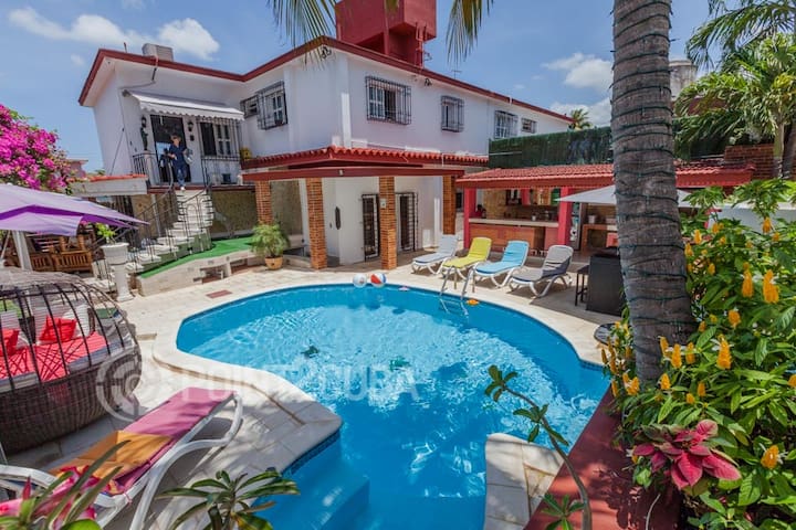 Point 2 Cuba managed Airbnb listing 2