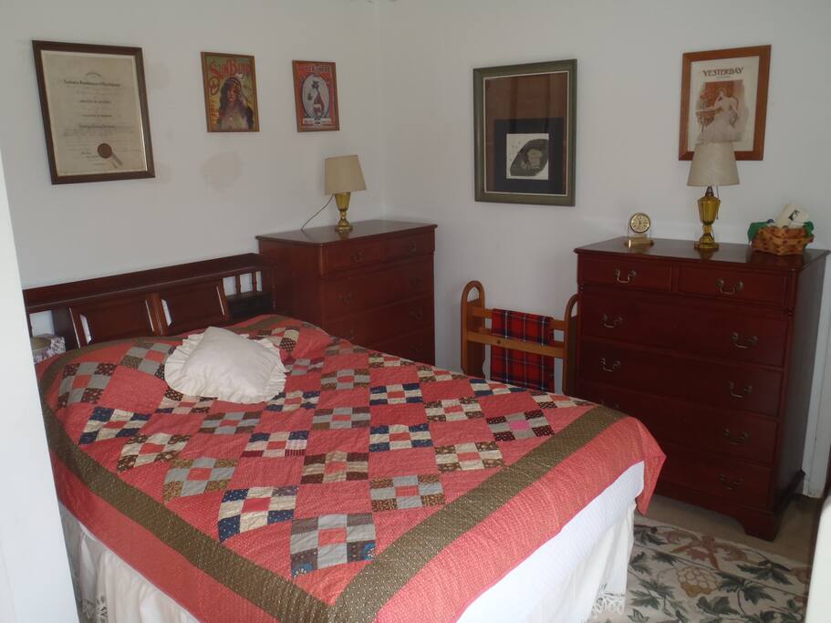 Basil Room