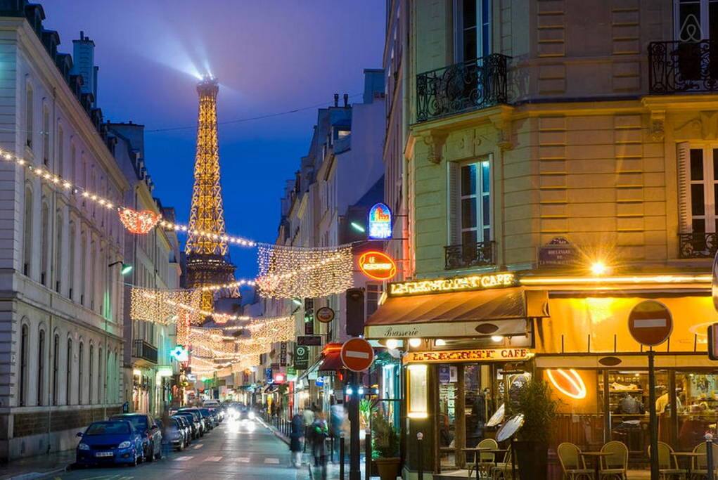 Au coin de la rue
