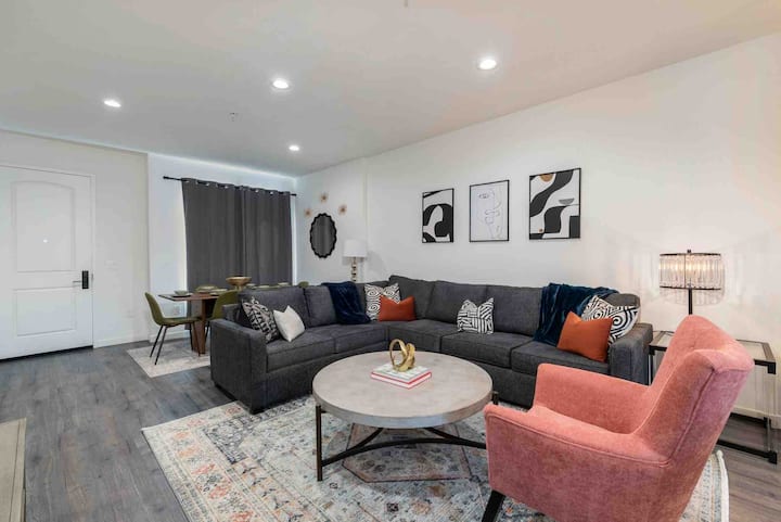 3 Bedroom In San Gabriel (2 Story) - San Gabriel, CA