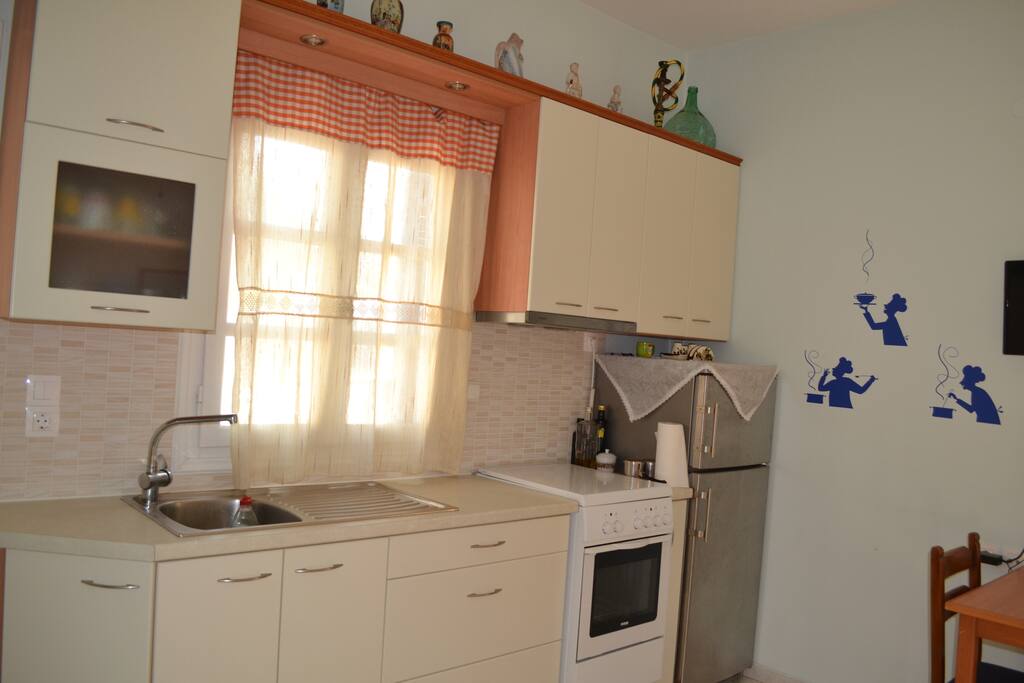 Thalasea kitchen