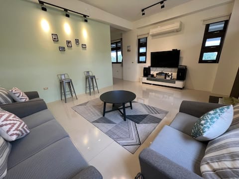 Jessie House Detached House with Switch Fitness Ring, Original Sound and Video KTV, Electric Mahjong