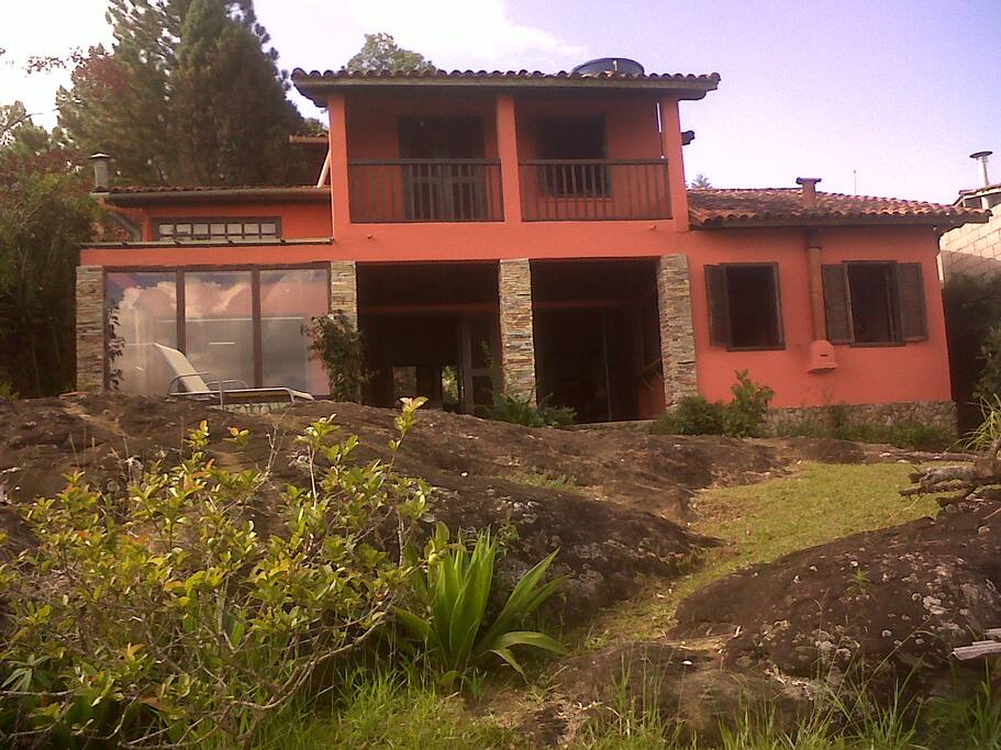 Vista dos fundos da casa