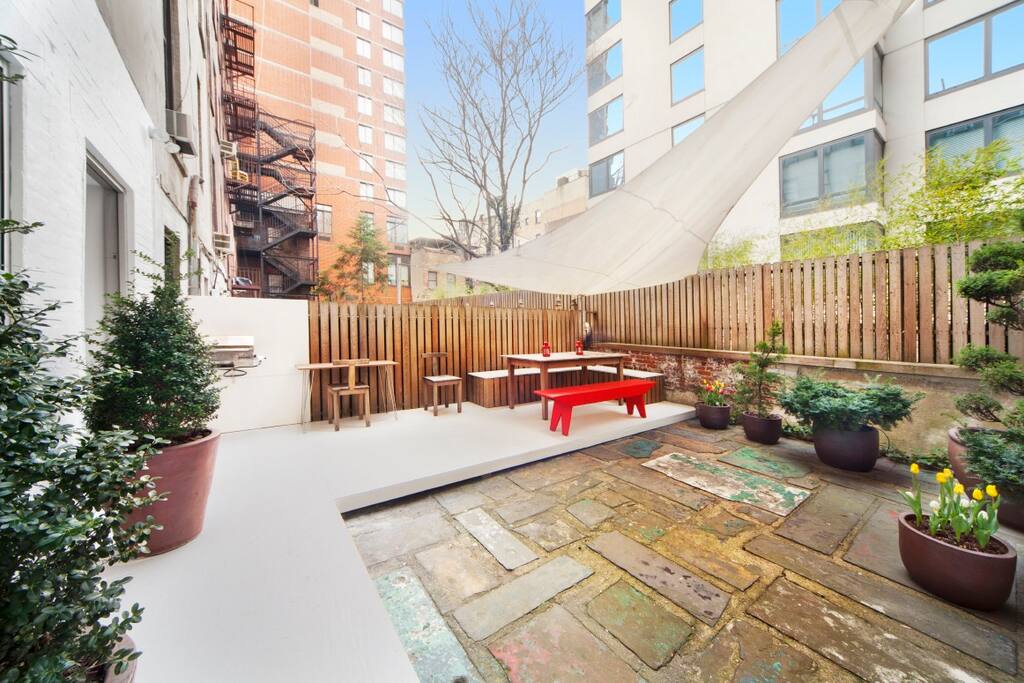 Large Private Garden