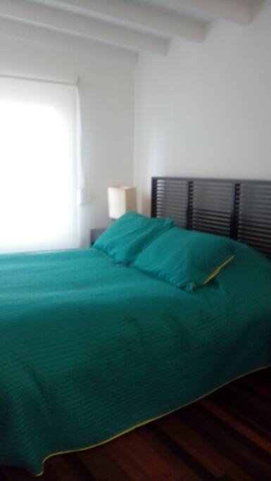 CAMA DE DOS PLAZAS
