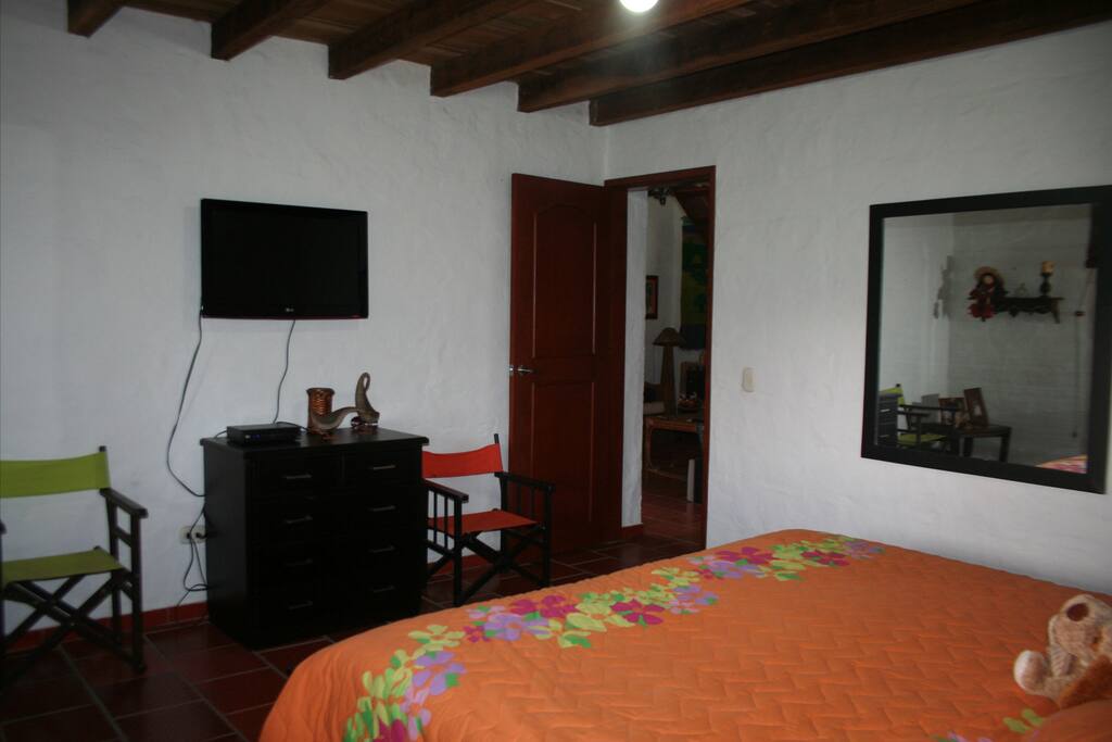 HABITACIÓN PRINCIPAL