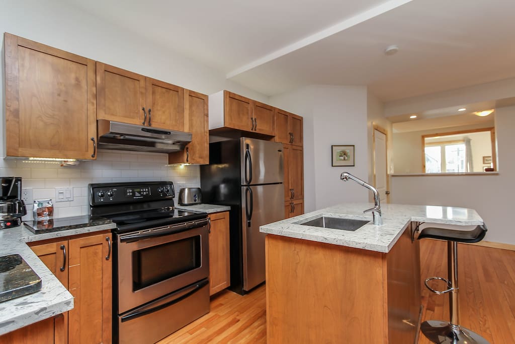 Large Kitchen, with quartz countertops and island
