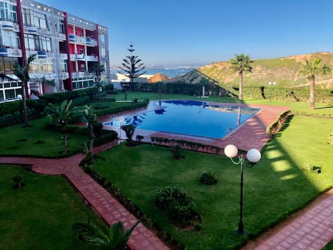 La Siesta Beautiful seaside apartment with pool