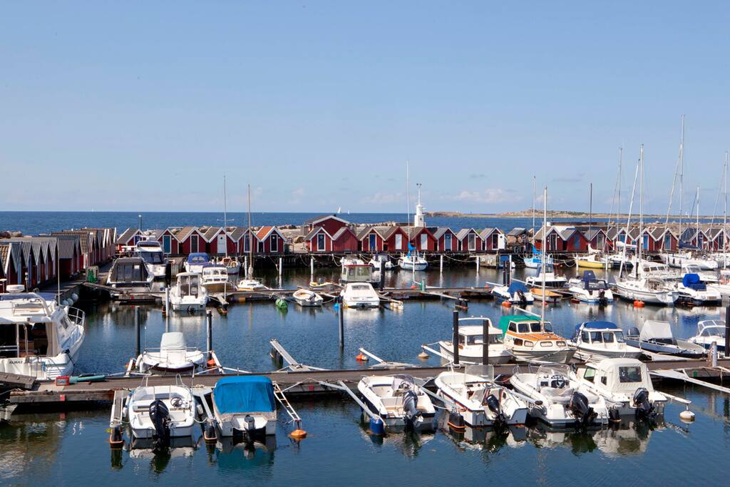 Harbour of träslövsläge, only a couple of minutes away