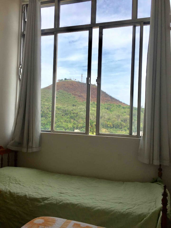 Dhomë gjumi 1