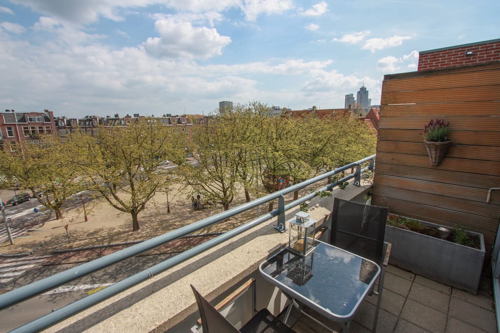 Sunny balcony (respect the neighbours please :) (shared)