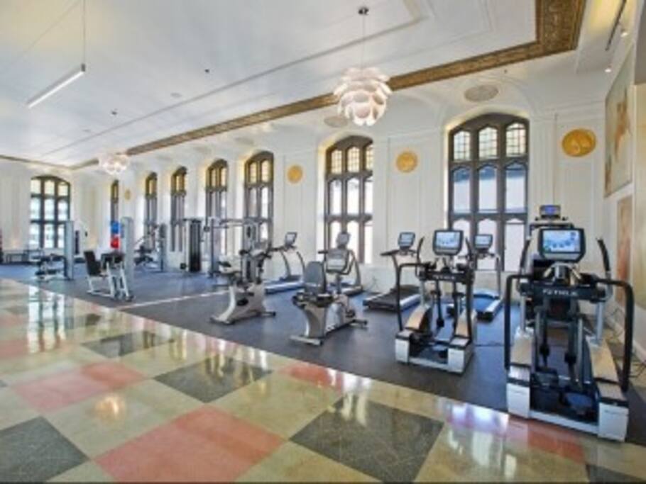 FITNESS CENTER