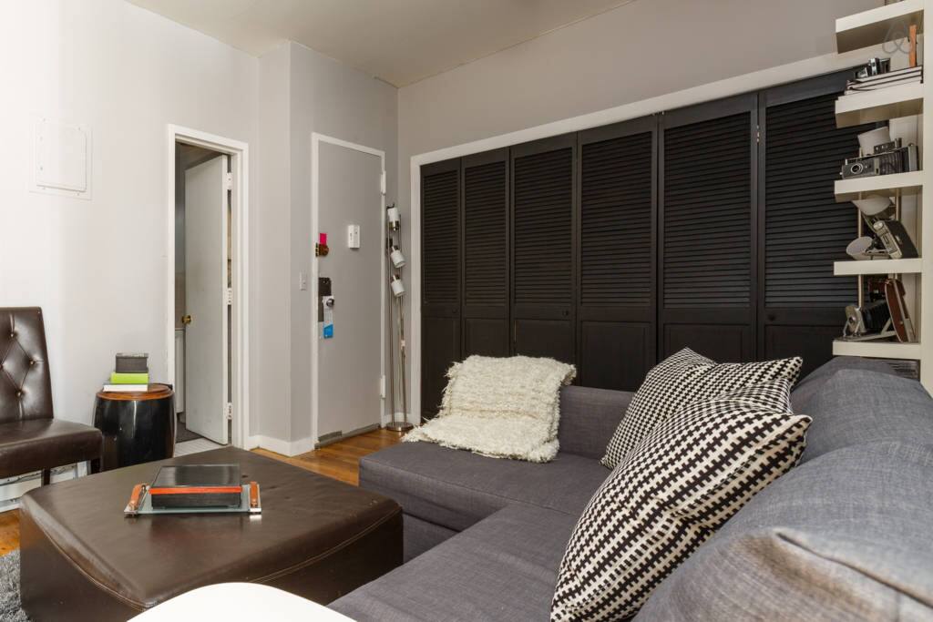 we try to keep the decor' very minimalist and clutter free to provide a serene space to come home to