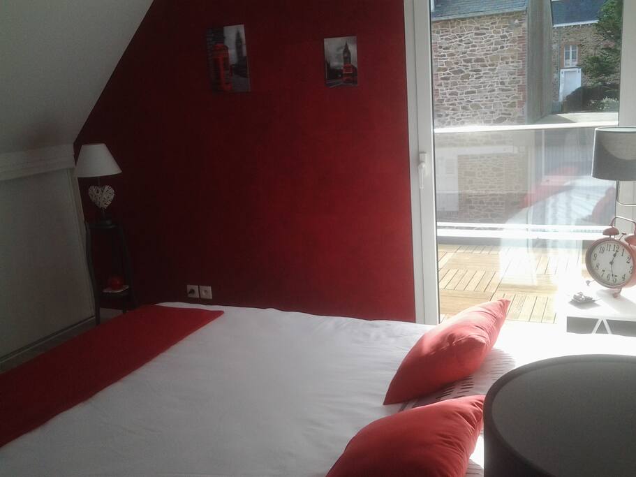 Chambre avec une belle terrasse