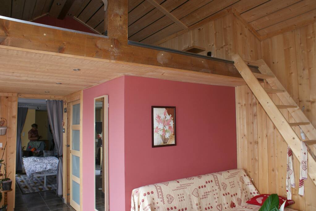 Accès à la mezzanine deux couchages