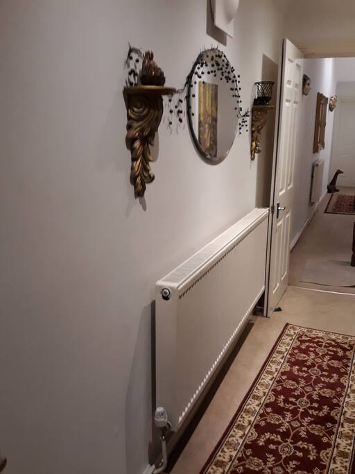 Carpeted Hallway. No problem if you come in late at night.