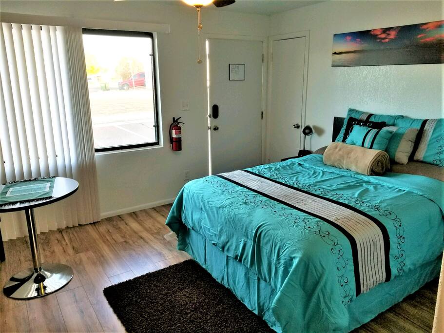 Bed room