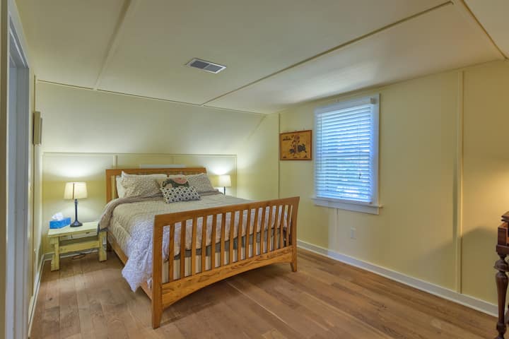 Спалня на 2-рия етаж