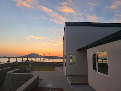 E°SO Iso House 60 sqm Private Pension, Panoramic Ocean View, Sunset View,
Barbecue, fire pit, indepe