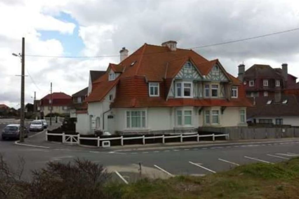 Top 100 Airbnb Rentals 2017 in Neufchâtel-Hardelot, France Top 100 Airbnb Rentals 2017 in Neufchâtel-Hardelot, France