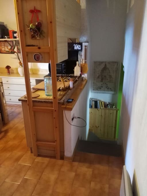 Ingresso ed accesso al piano inferiore